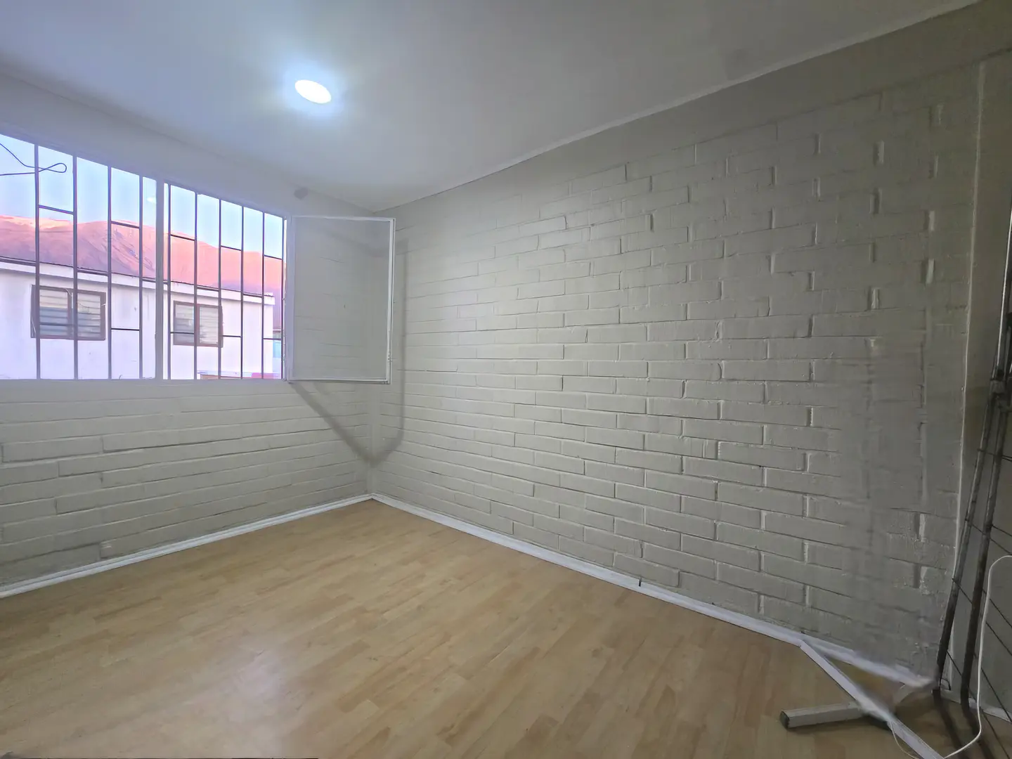 SE VENDE CASA 2 PISOS ESQUINA GERONIMO DE ALDERETE CON MARCELA PAZ COMUNA LA FLORIDA ALTO 14