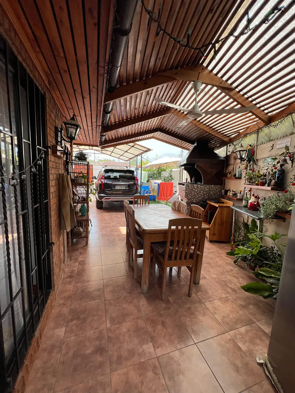 SE VENDE CASA EN NUESTRA SRA DEL CARMEN 9585 ESQUINA STA INES COMUNA ALTO LA FLORIDA 32