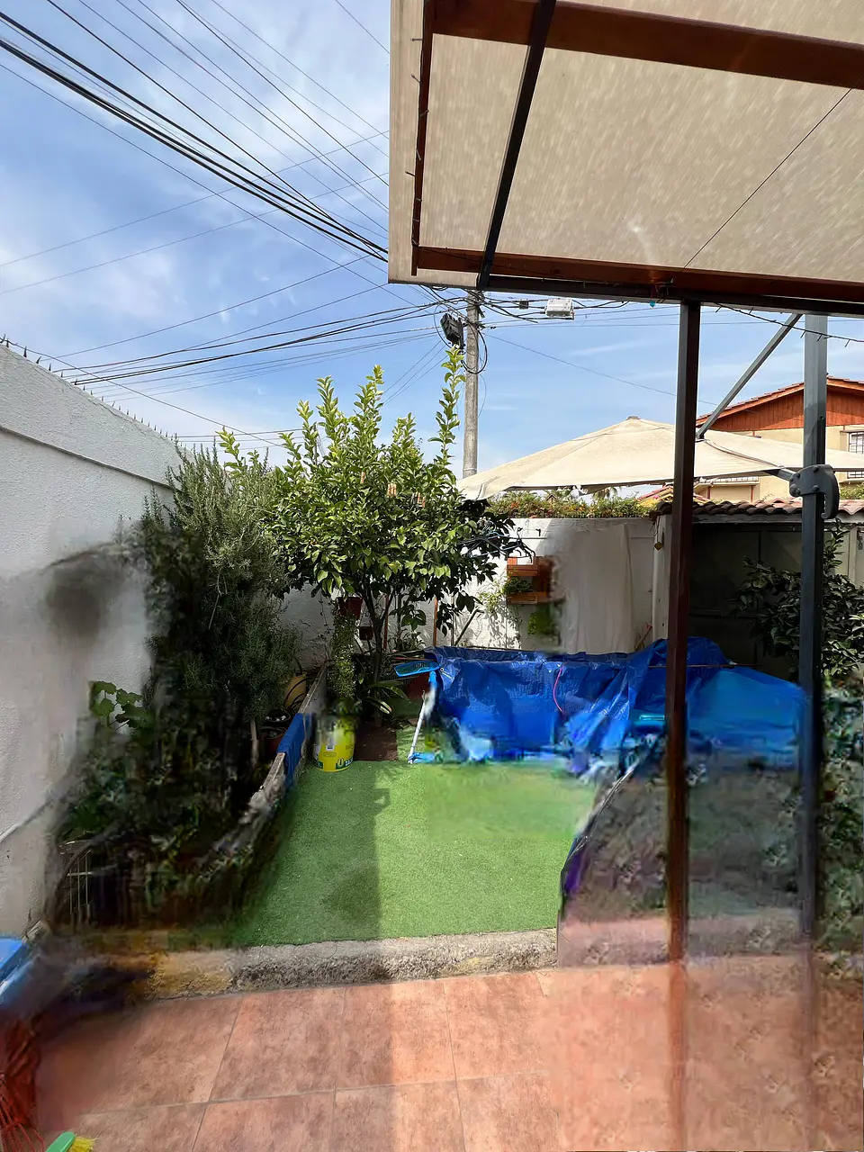 SE VENDE CASA EN NUESTRA SRA DEL CARMEN 9585 ESQUINA STA INES COMUNA ALTO LA FLORIDA 41