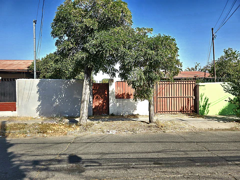 SE VENDE TERRENO DE 500 MTR2 EN CALLE ECUADOR 9203 ESQUINA ENRIQUE OLIVARES COMUNA DE LA FLORIDA.