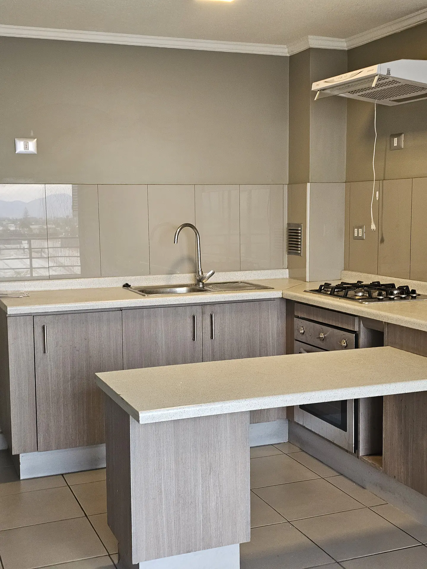 ARRIENDO DPTO EN CALLE FUENZALIDA URREJOLA 125 COMUNA LA CISTERNA 4