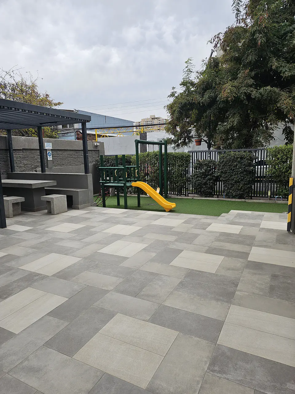 ARRIENDO DPTO EN CALLE FUENZALIDA URREJOLA 125 COMUNA LA CISTERNA 21