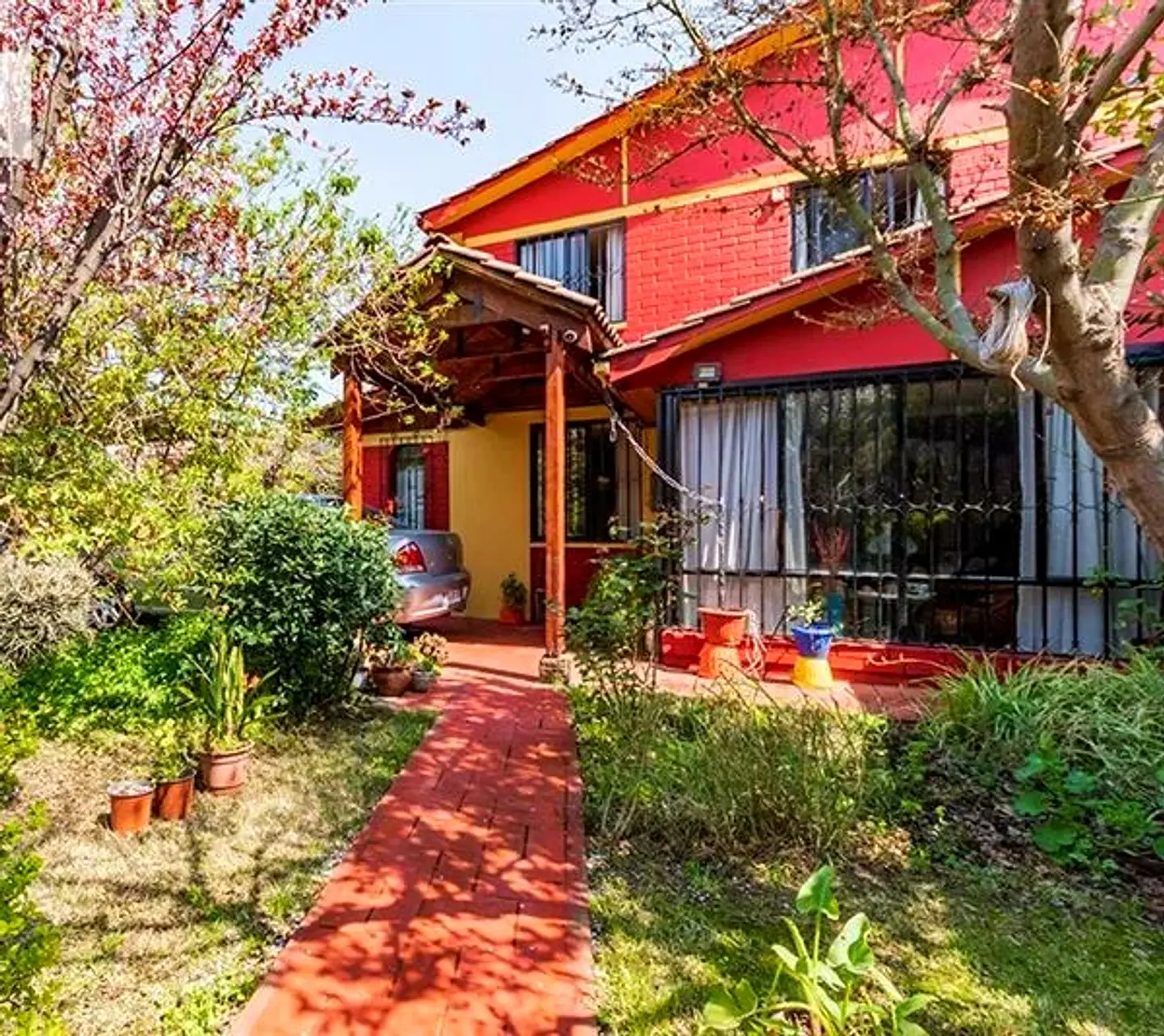 SE VENDE CASA DE 2 PISOS EN GERONIMO DE ALDERETE / A 50 MTR DE AV LA FLORIDA. 18