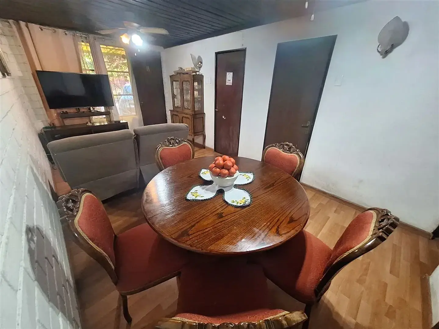   SE VENDE CASA AV PERU ESQUINA GERONIMO DE ALDARETE COMUNA DE LA FLORIDA 28