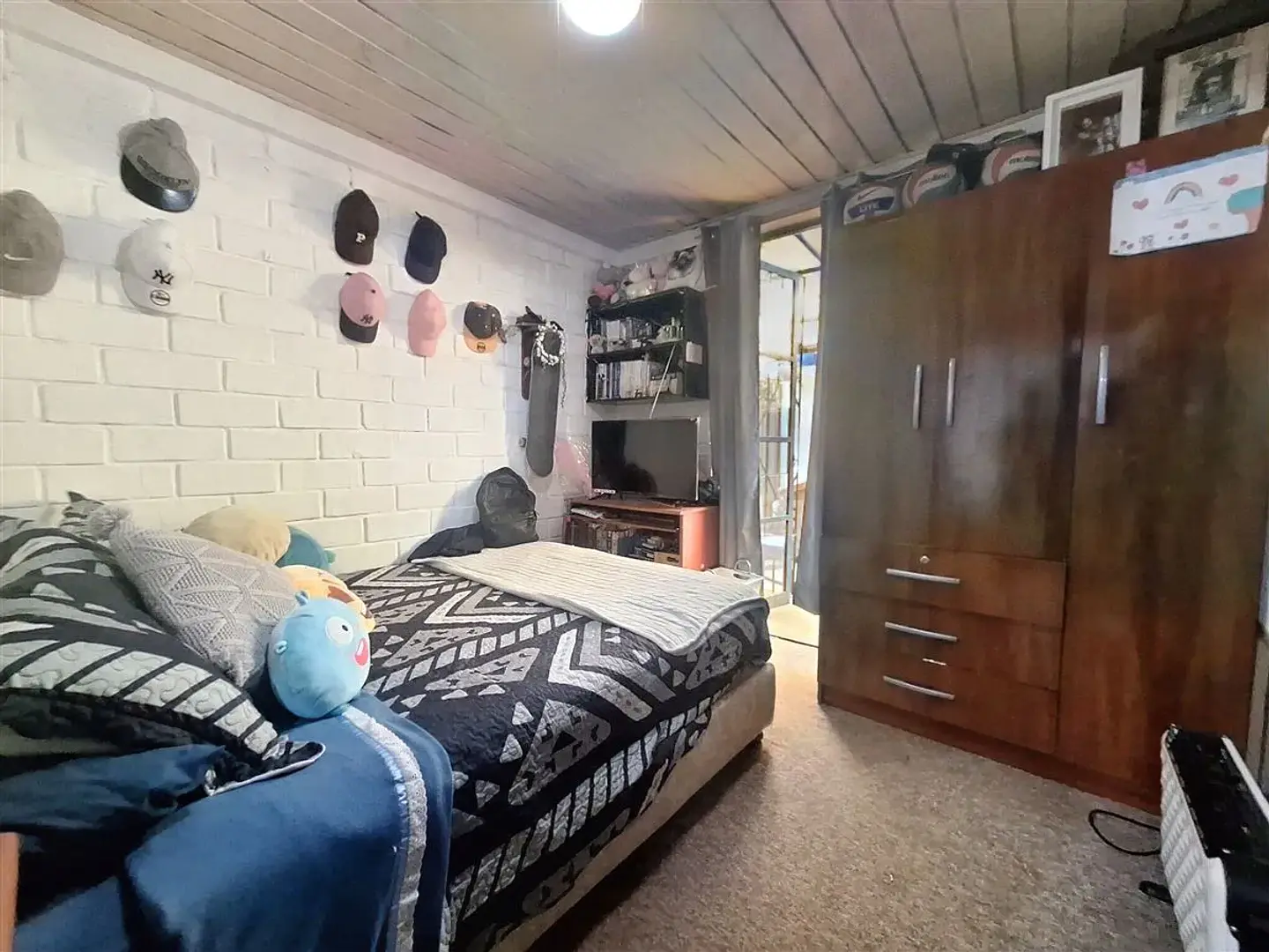   SE VENDE CASA AV PERU ESQUINA GERONIMO DE ALDARETE COMUNA DE LA FLORIDA 31