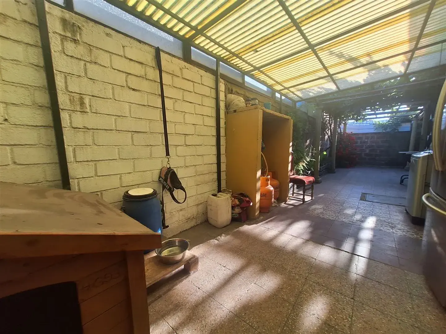   SE VENDE CASA AV PERU ESQUINA GERONIMO DE ALDARETE COMUNA DE LA FLORIDA 32