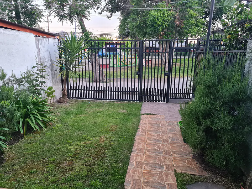 SE VENDE CASA EN SAN JORGE 956 LA FLORIDA  14