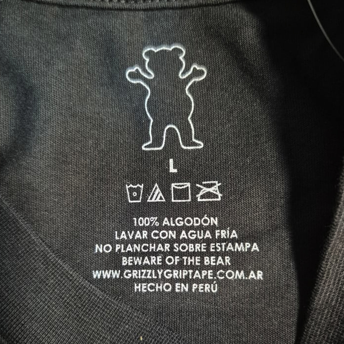 Polera Hombre Grizzly Griptape Earth Strong Negro 3