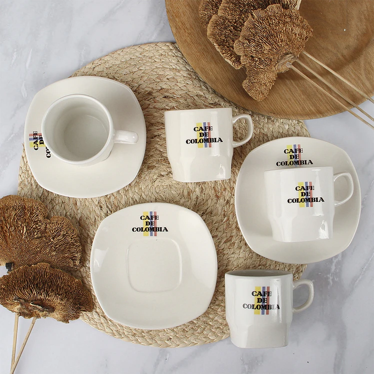 Set de Café Corona Café de Colombia 4 Puestos 8 pzas 3