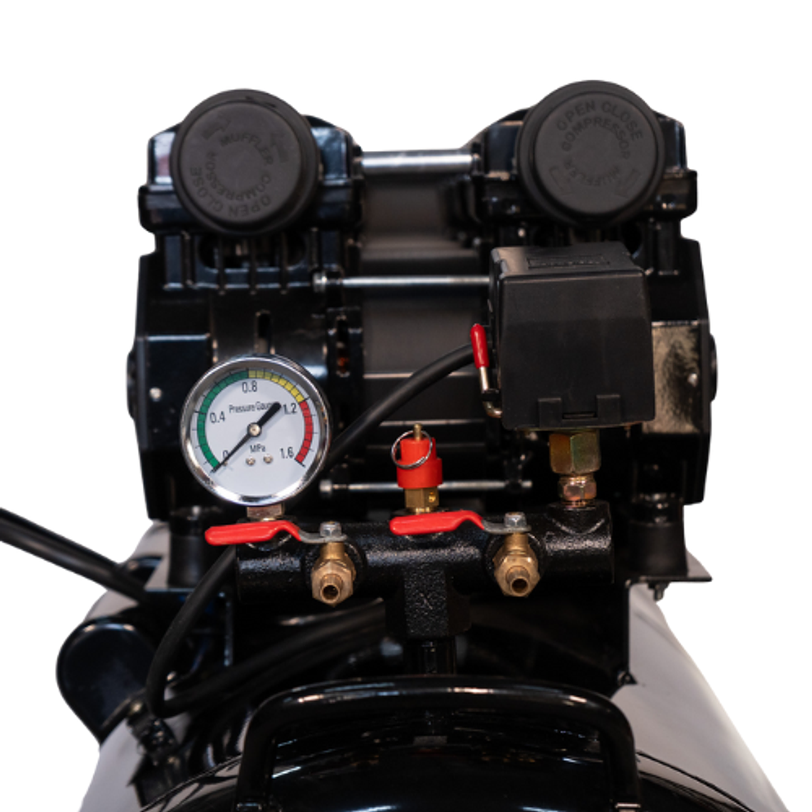 COMPRESOR SIN ACEITE PVL 8 HP – 200 L – 220 V / 50 Hz 4