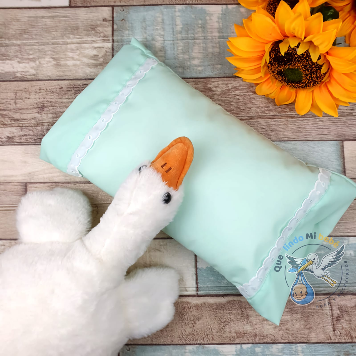 Almohadita con Funda Verde Agua 1