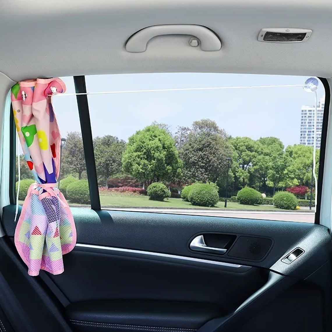 Cortina Auto Bebe con Filtro UV Rosado Conejita 2