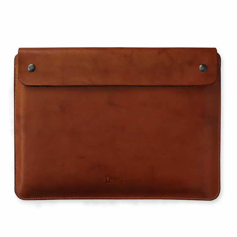 FUNDA CUERO ACOLCHADO PARA MACBOOK Y NOTEBOOK 1
