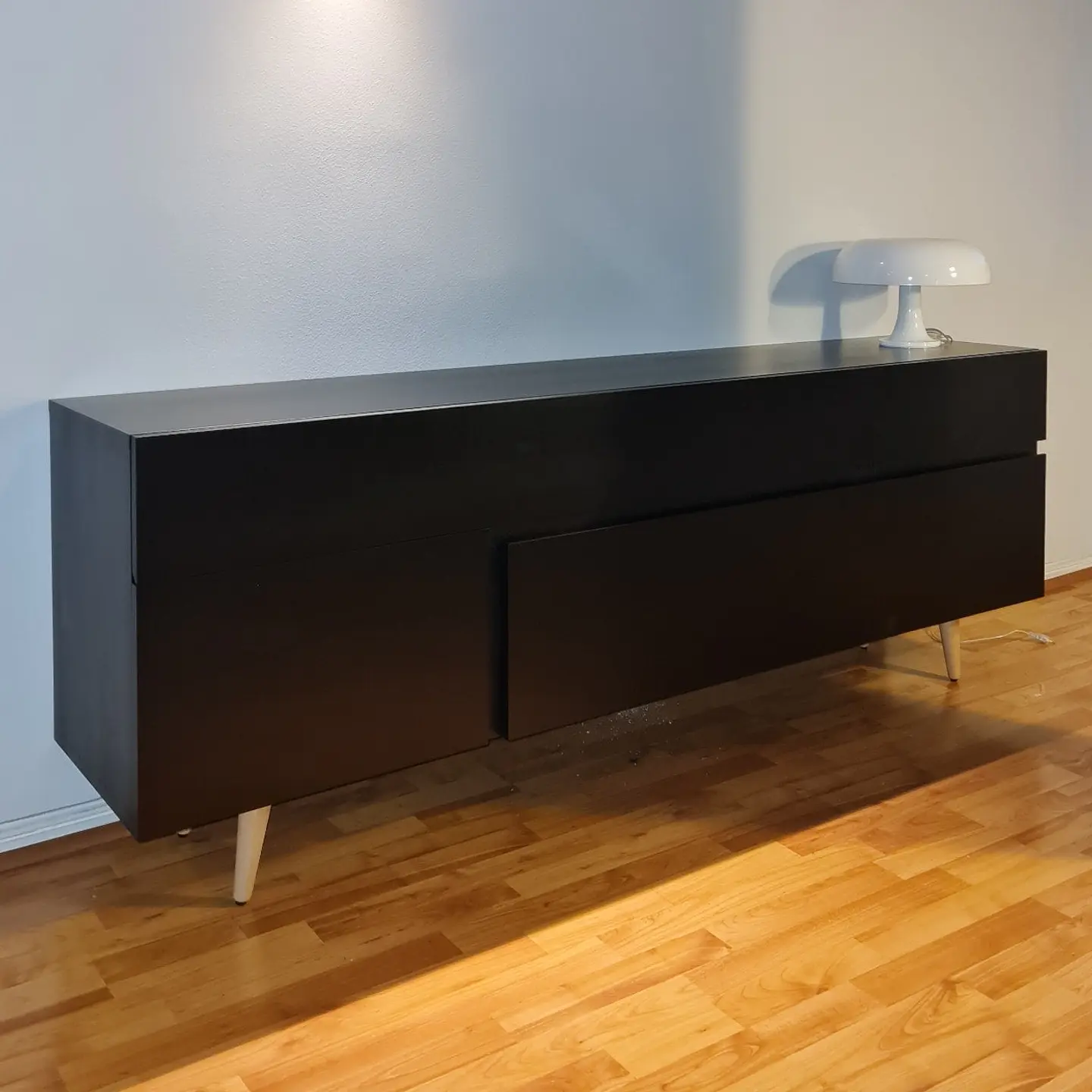 Gabinete / Buffet Cubox Bicolor 2