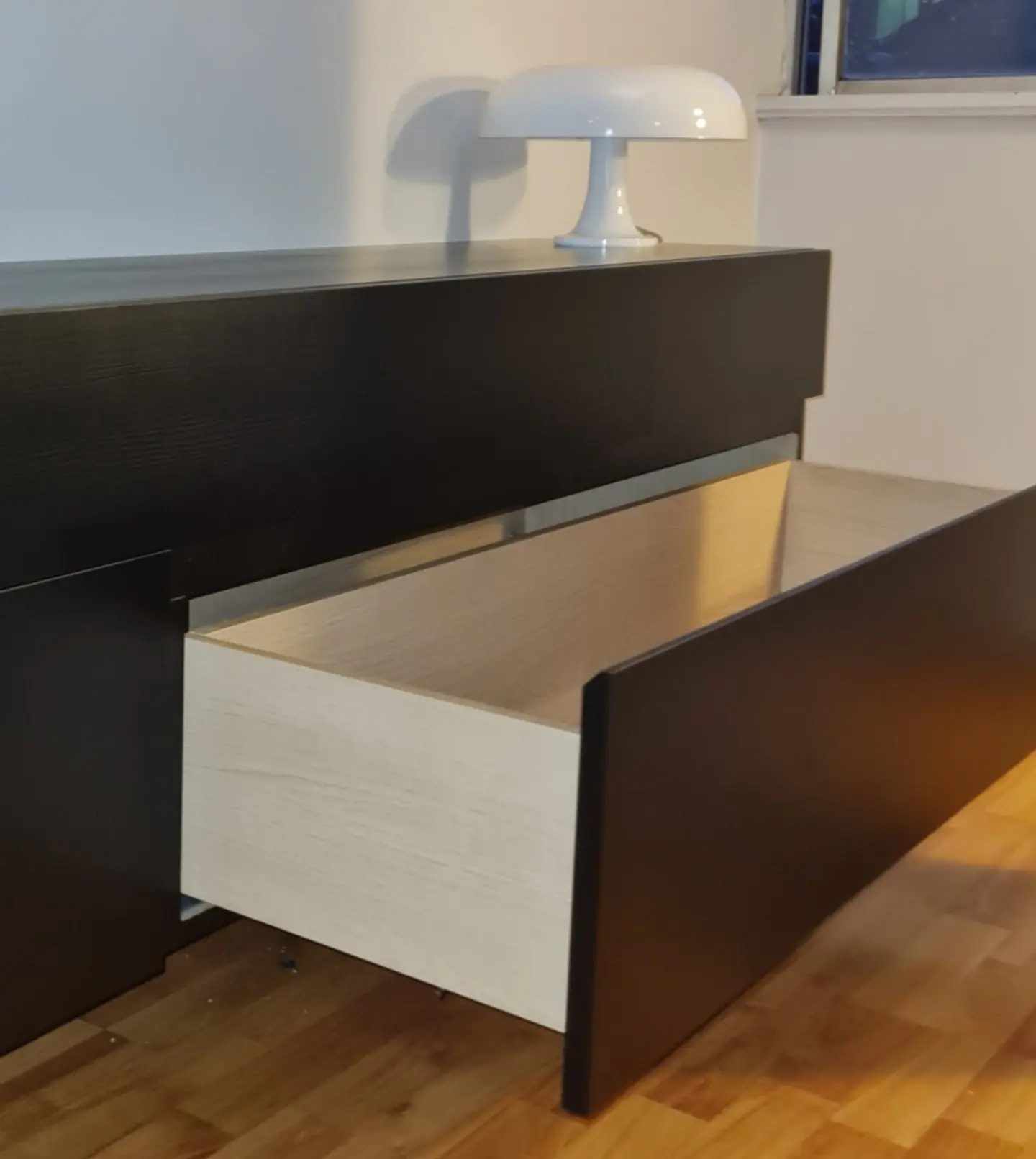 Gabinete / Buffet Cubox Bicolor 3