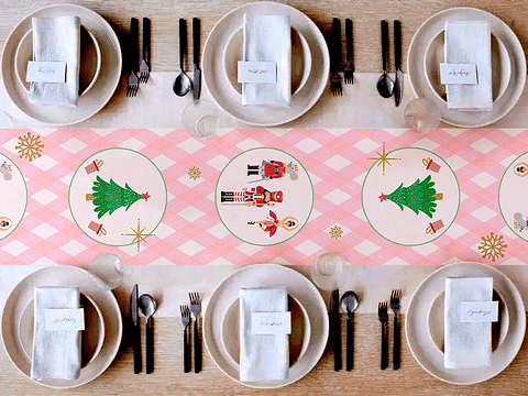 Camino de Mesa Vinílico / Pink Christmas