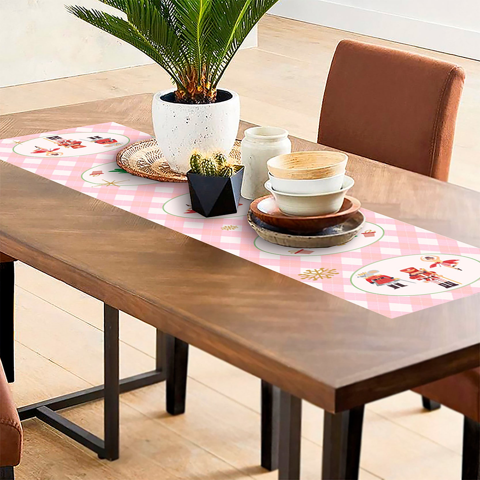 Camino de Mesa Vinílico / Pink Christmas 3