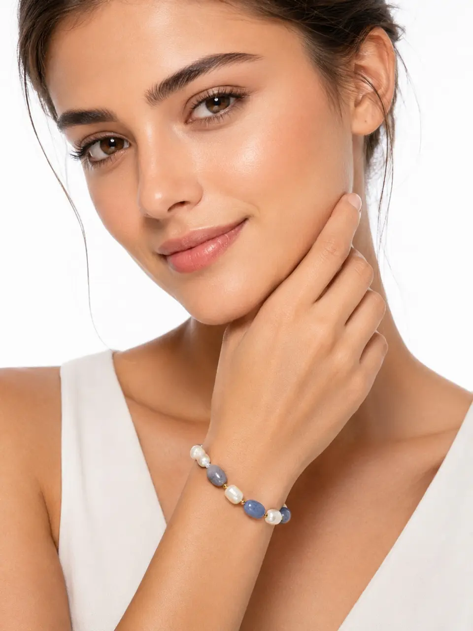 Brazalete perla barroca con piedras azules 2