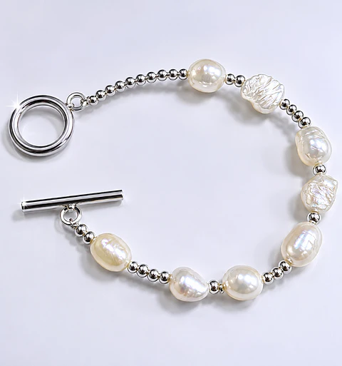 Pulsera perlas barrocas con cuentas de plata