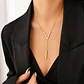 Collar dorado colgante en V con barra - Miniatura 3