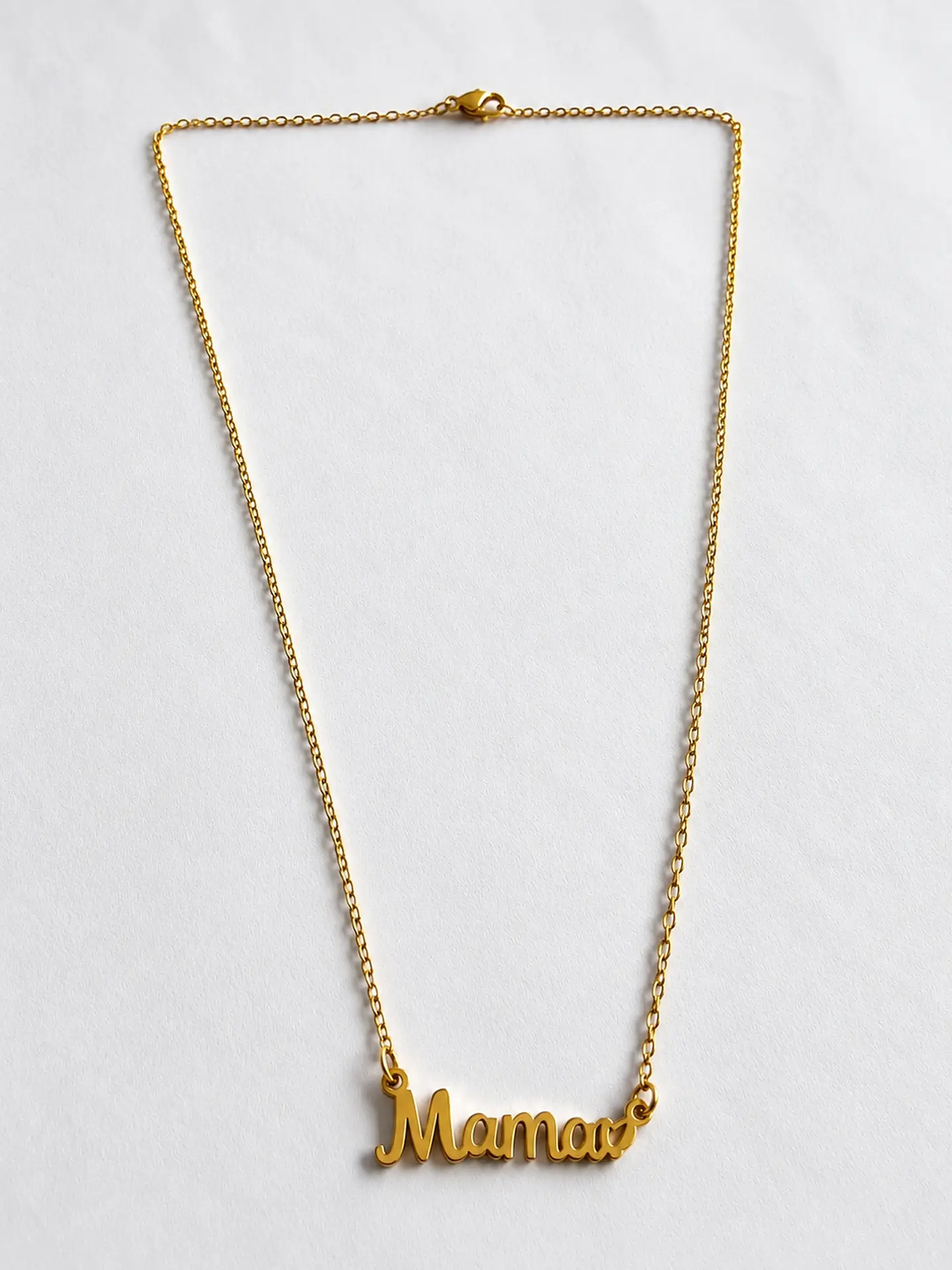 Collar dorado dije Mamá 3