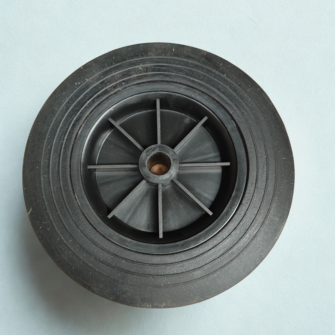 RUEDA DE CARRO 250MM (PCN25) 1