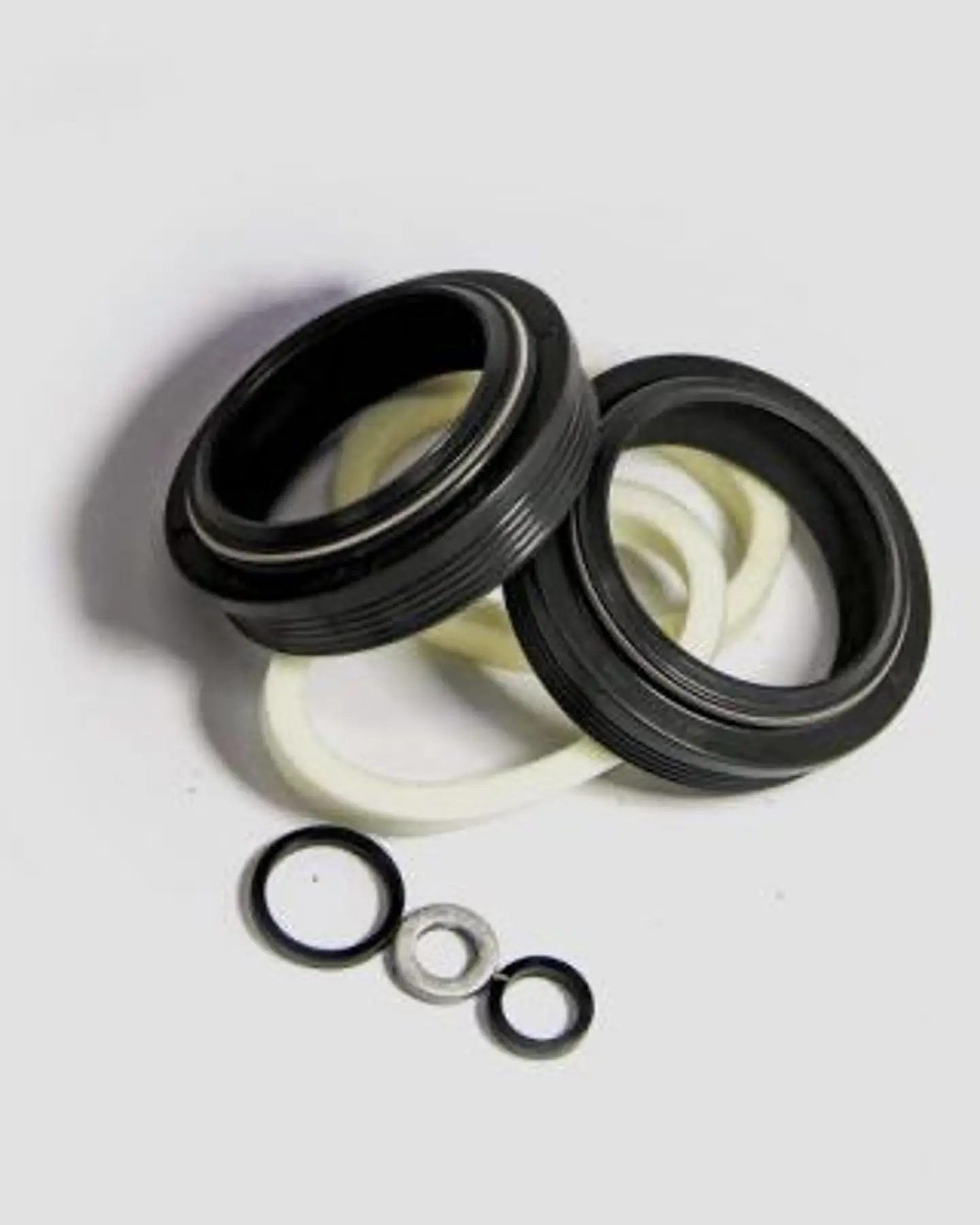 RETENES F36 Wiper Kits Racingbross 1