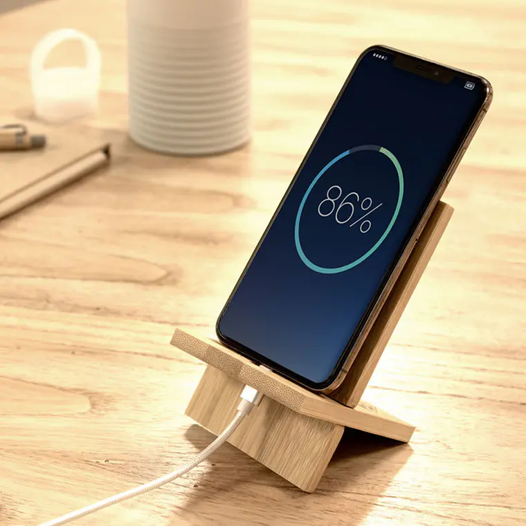 Soporte para celular de Bambú 3