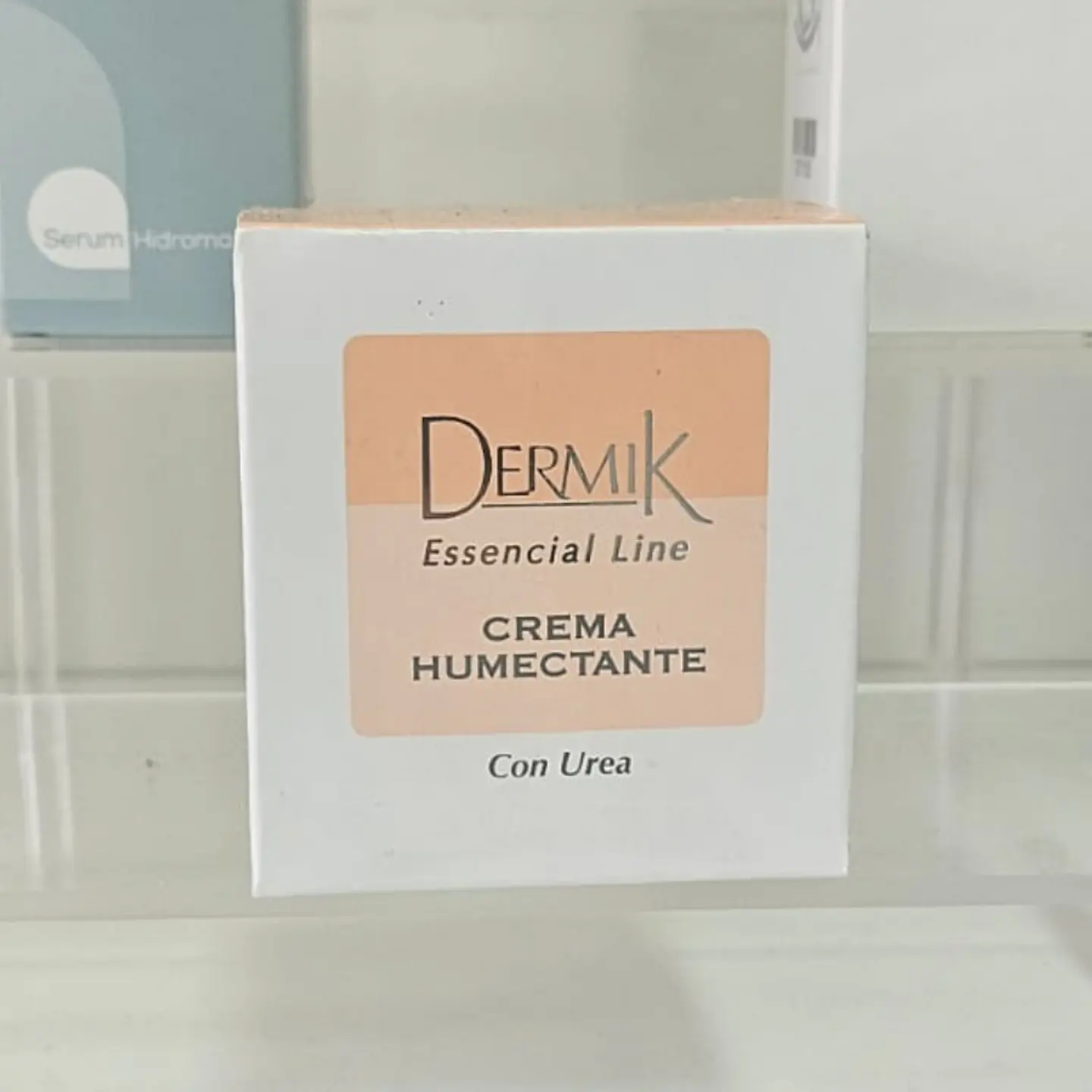 Crema Humectante Essencial Line con Urea - DERMIK 1