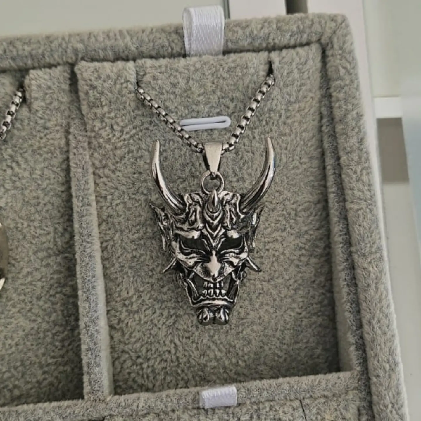COLLARES LUXURY 18