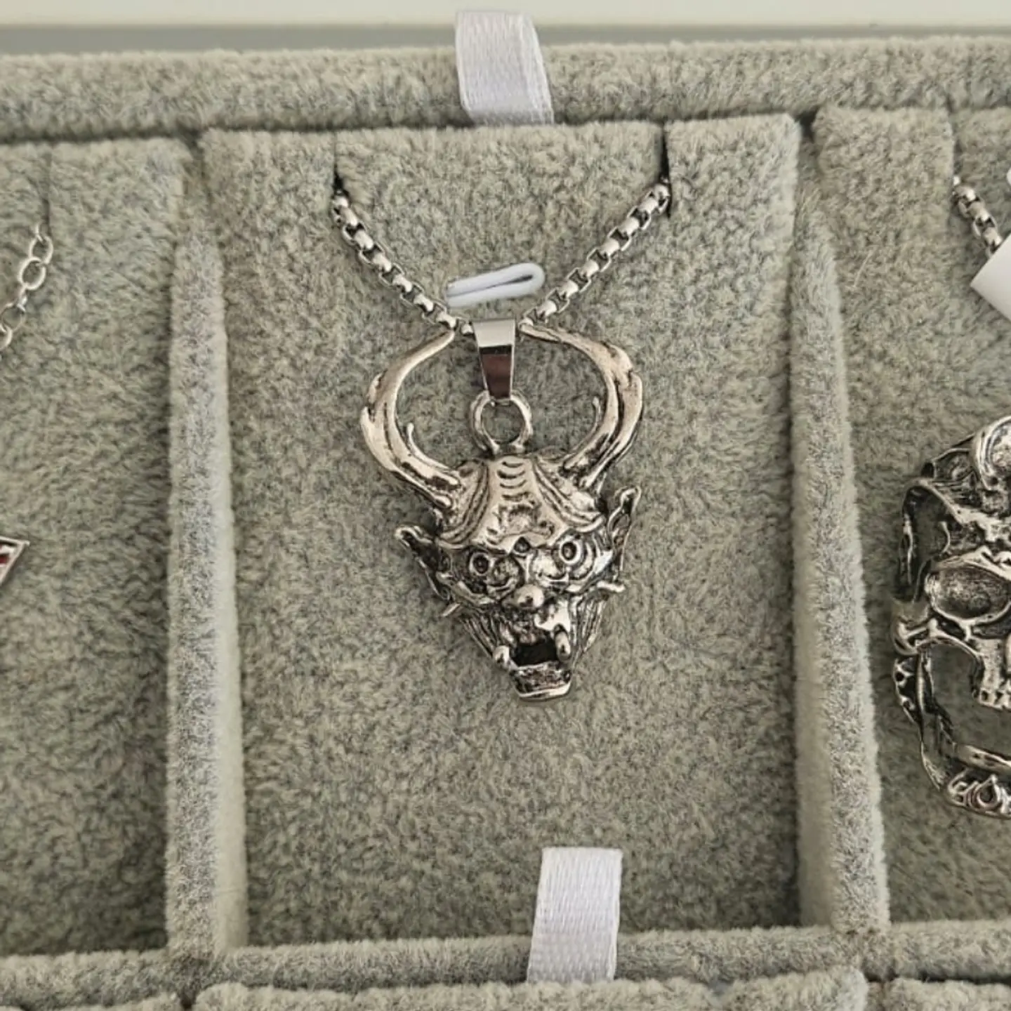 COLLARES LUXURY 19