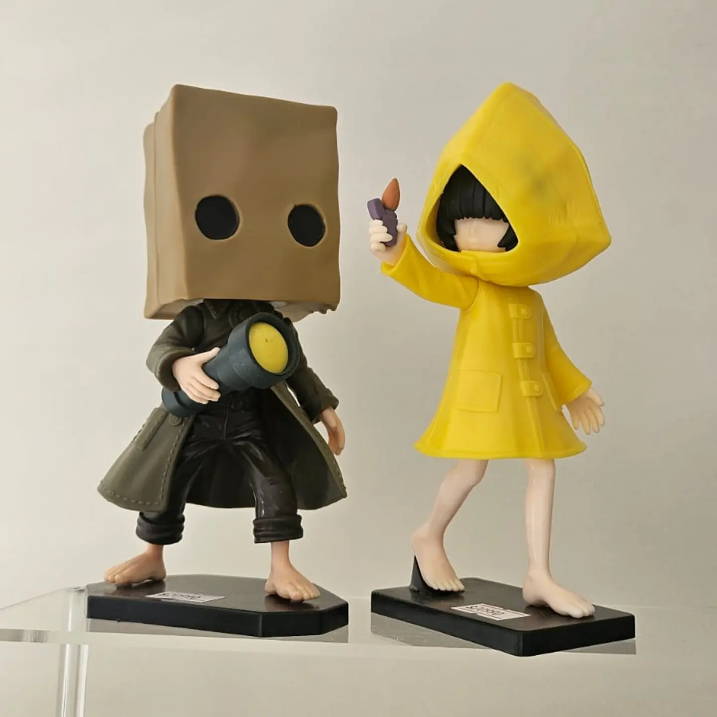 Protagonistas - LITTLE NIGHTMARES 1