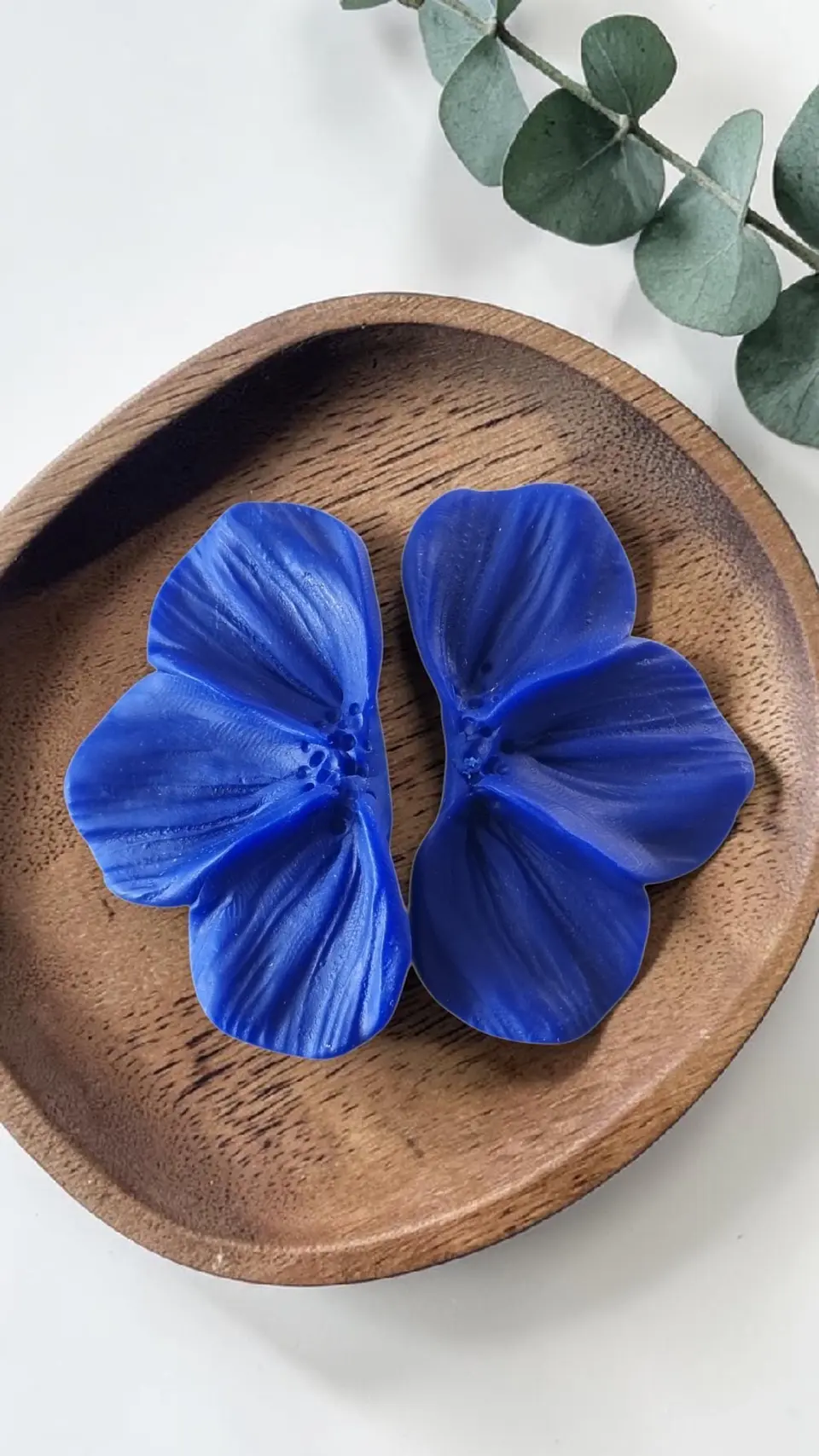AURI BLUE  1