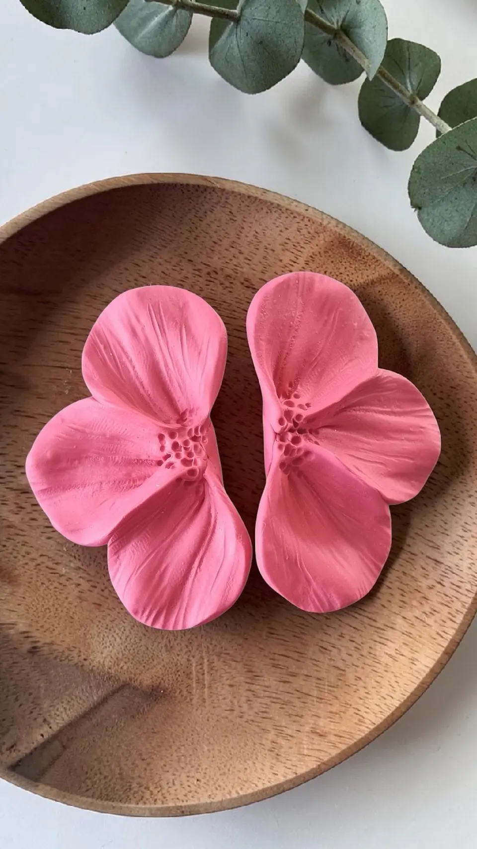 AURI BRIGHT PINK  1