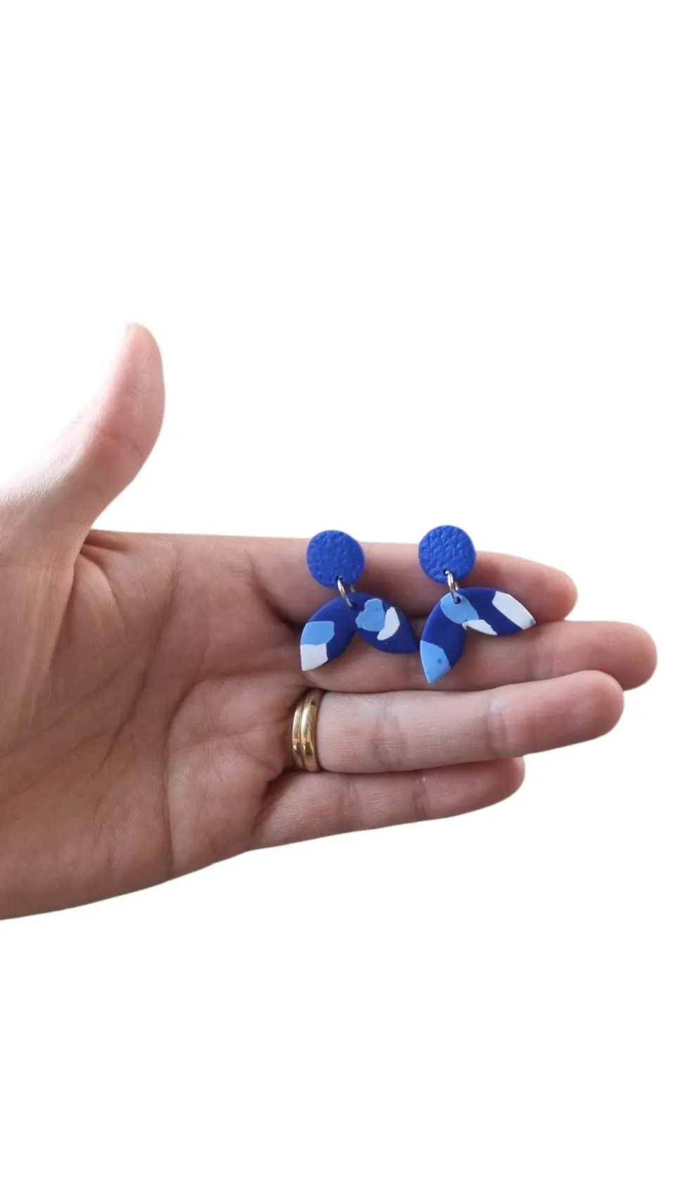ARU BLUE 4