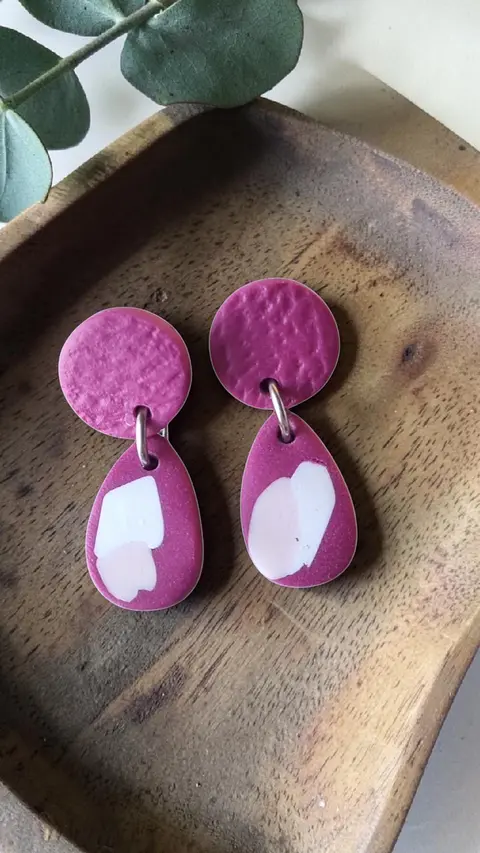 NEA MAGENTA