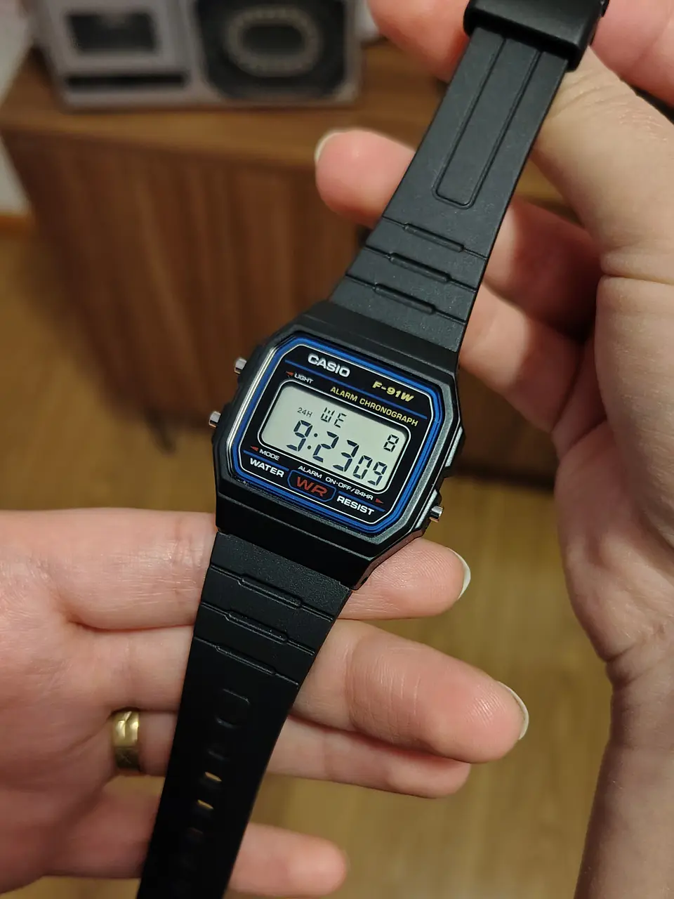 Reloj Casio Digital Unisex F-91W 5