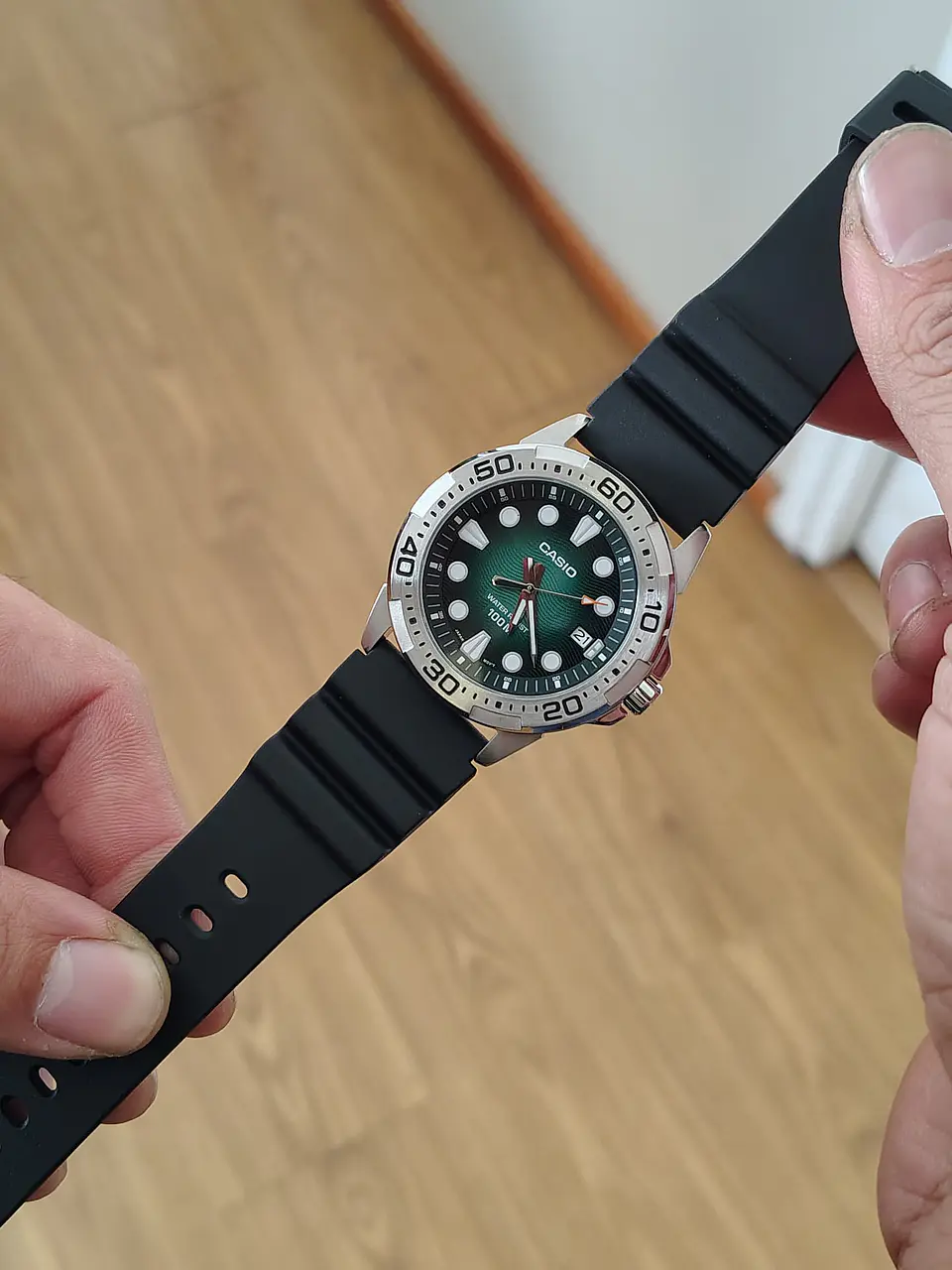 Reloj Análogo Casio para Hombre MTD-140-3A 6