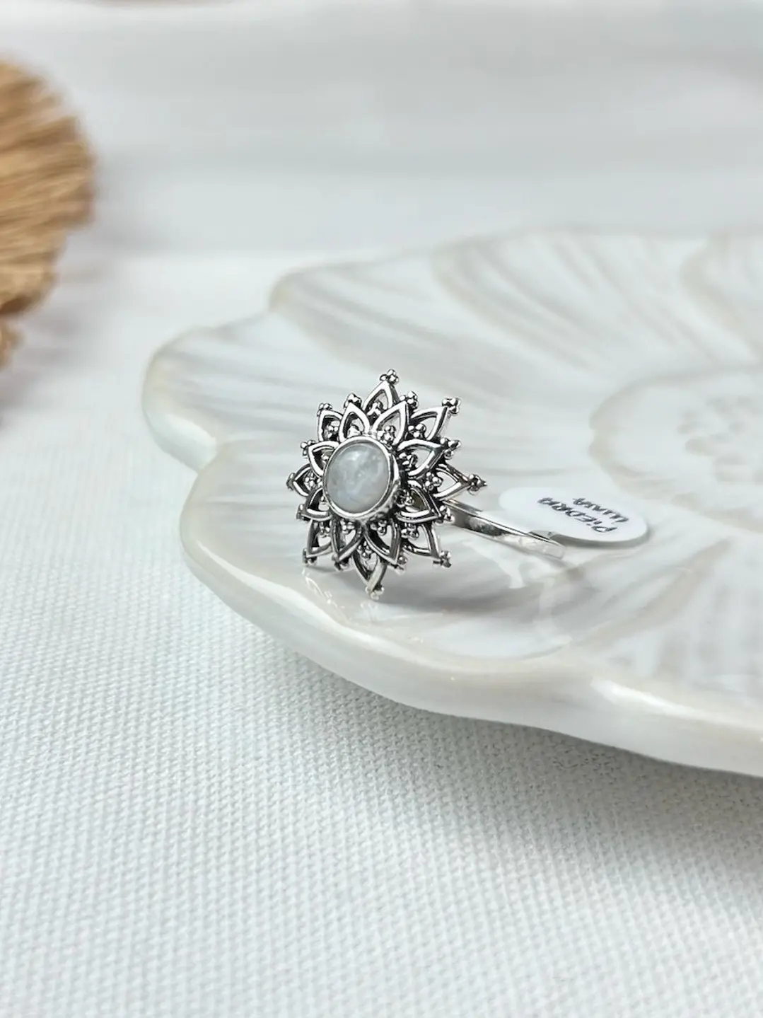 Anillo Amaya Piedra Luna  1