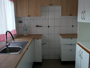 ARRIENDO BELLA Y GRANDE CASA EN CONDOMINIO EN LA CRUZ