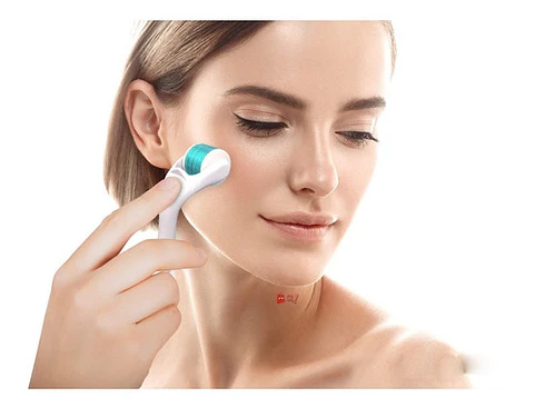 Rodillo Dermatológico Con 540 Micro Agujas De Titanio - Ps