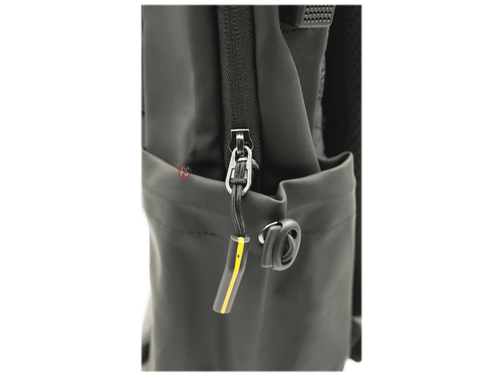 Mochila Negra Impermeable con Cierre Delantero - PS 3