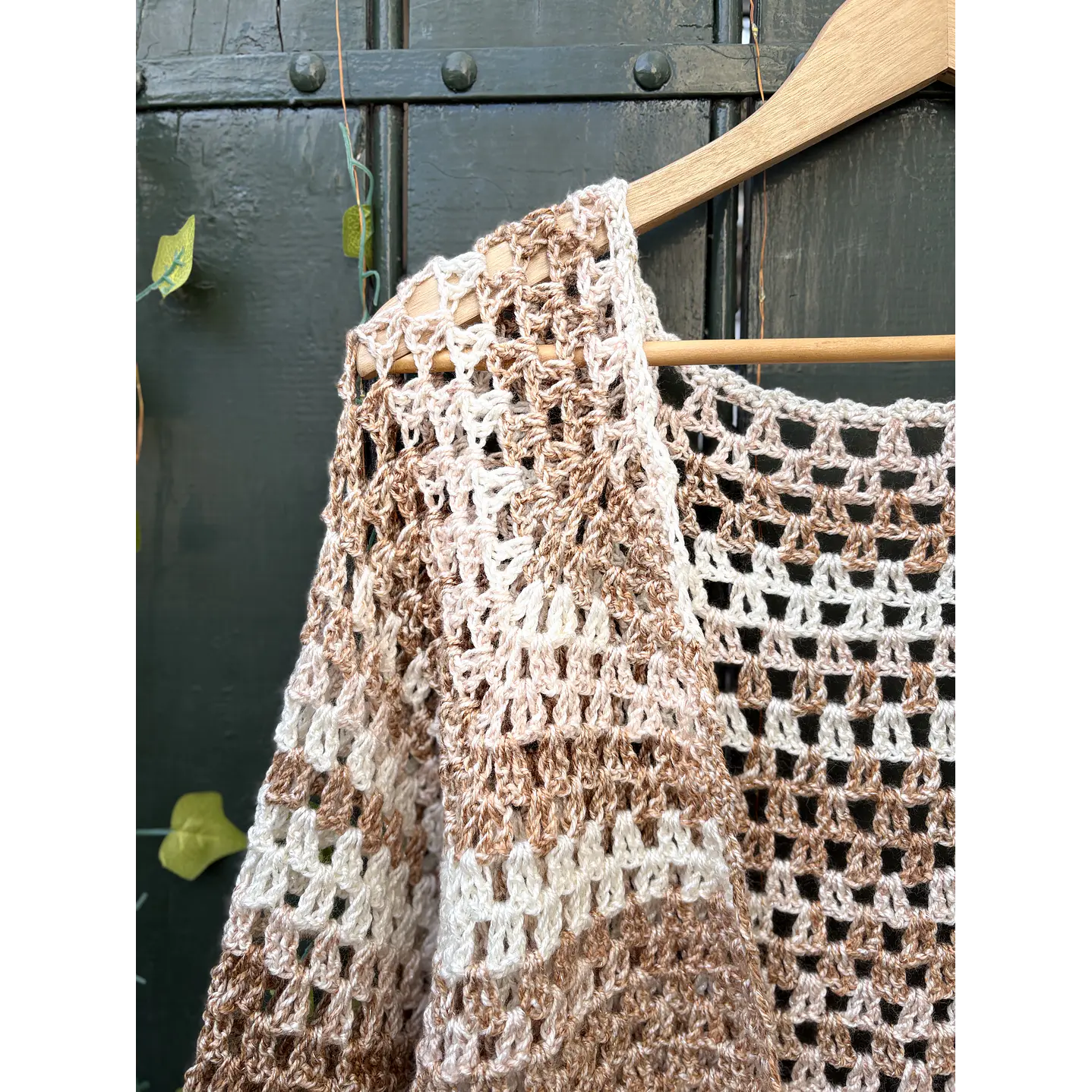 Cardigan tejido a crochet 3