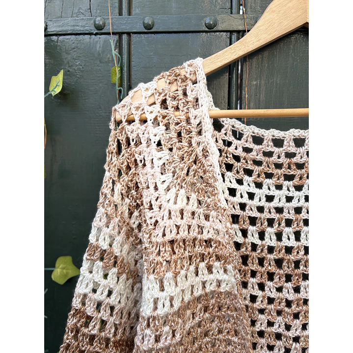 Cardigan tejido a crochet 3