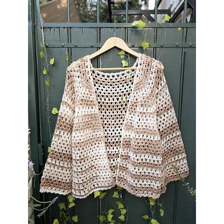 Cardigan tejido a crochet 4
