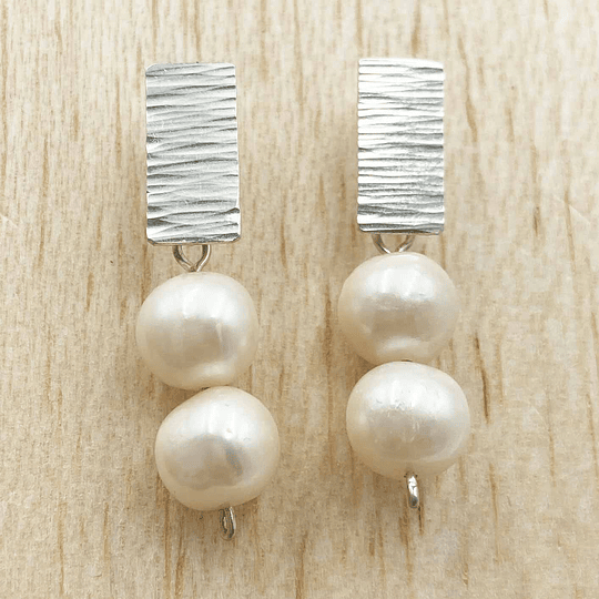 Aros de plata con perlas naturales