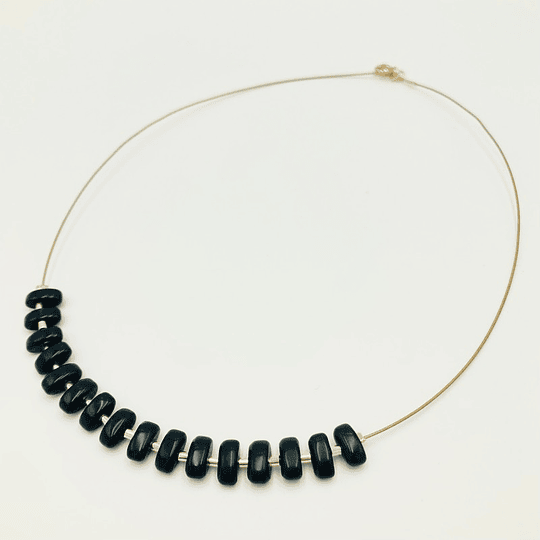 Collar dorado egipcio con Obsidiana