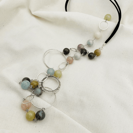 Collar piedras naturales y argollas de plata