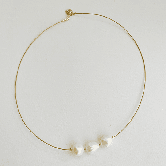 Collar dorado perlas naturales