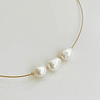 Collar dorado perlas naturales
